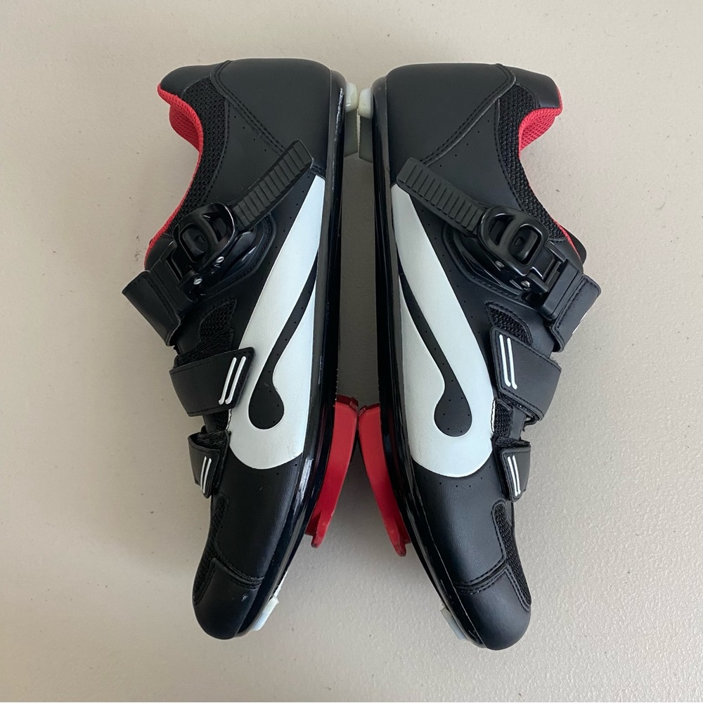 Peloton Black & Red Cycle Spin Shoes PL-SH-B-44 Size 44 M 10.5